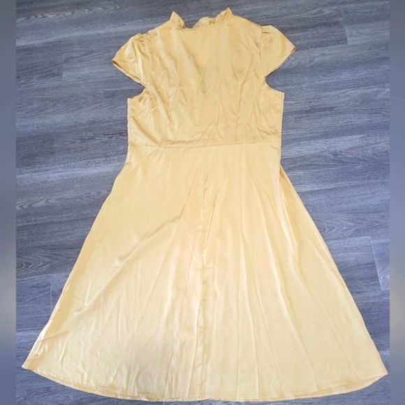 RIHOAS Cream Sundress Sleeveless Maxi - Picture 2 of 9